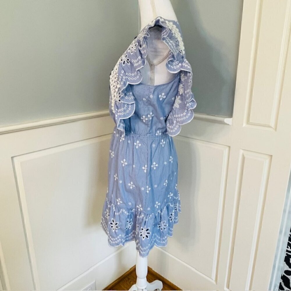 BB Dakota NWT Ruffled Embroidered Eyelet Blue & White Dress Medium - Picture 7 of 11